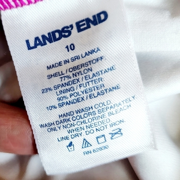 Land's End Pink Floral One Piece Swimsuit Women's Size 10 Modest Beach Vacation - Picture 5 of 5